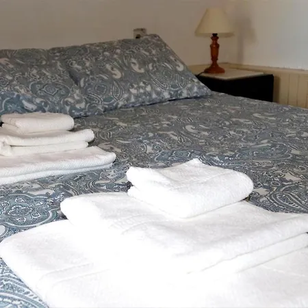 Dom wakacyjny 2 Bedrooms House With Balcony And Wifi At