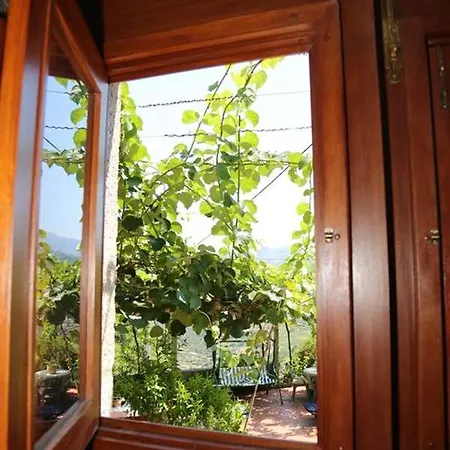 Tatil Evi 2 Bedrooms House With Balcony And Wifi At Resende